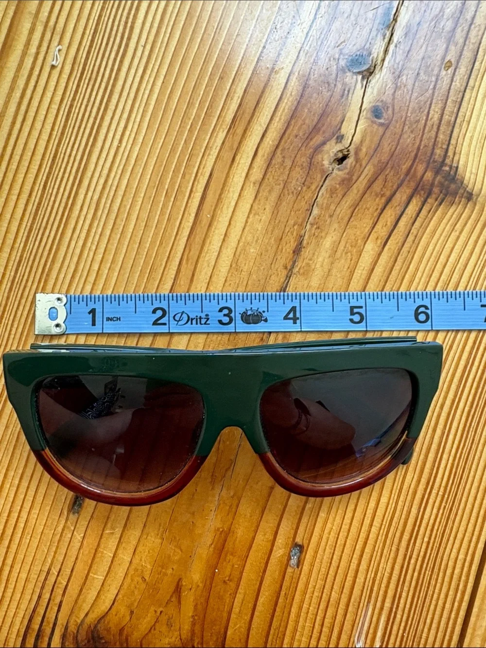 Oversized Green and Brown Retro Sunglasses
